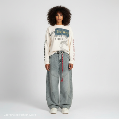 Knit Graphic Crewneck Sweatshirt - Apricot